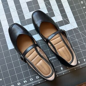 Cynthia Rowley Black Leather Mary Jane Flats Size 7